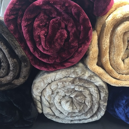 Cashmere Plaids in verschiedenen Farben der Textilwerke TWB AG