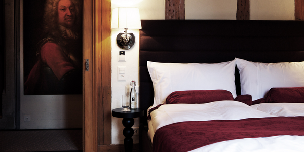 Hotelzimmer von Schloss Hünigen mit der Bettwäsche von der Textilwerke TWB AG